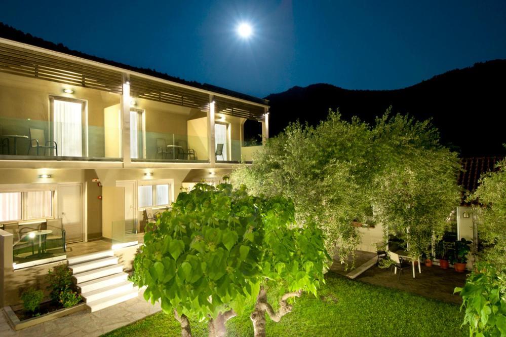 Louloudis Fresh-Adults Only Aparthotel Skala Rachoni  Ruang foto